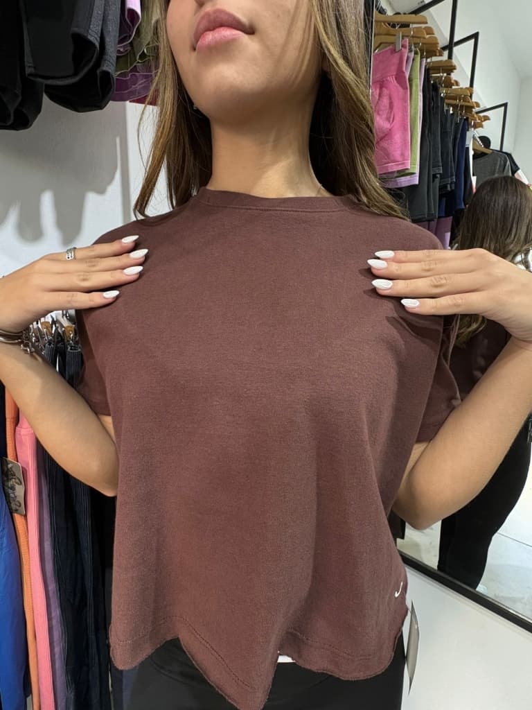 Remera over corta DAHY